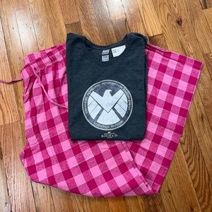 BNWT Agents of SHIELD Women’s Pajamas
